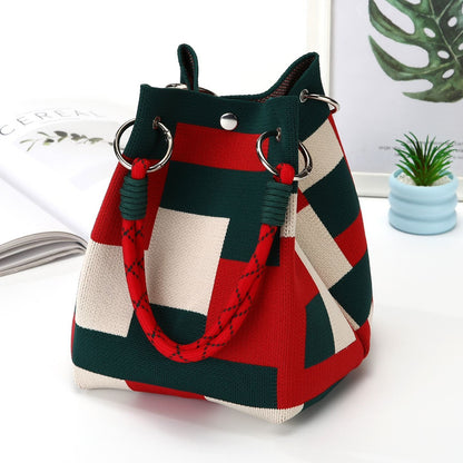 Knitted Handbag with Magnetic Buckle