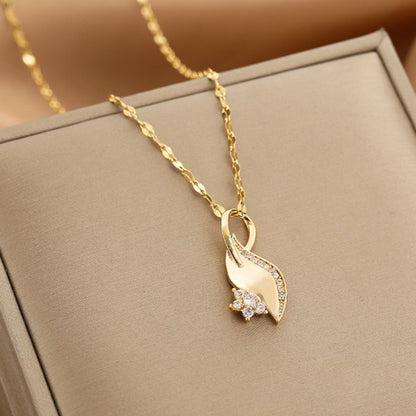Pendant Necklace
