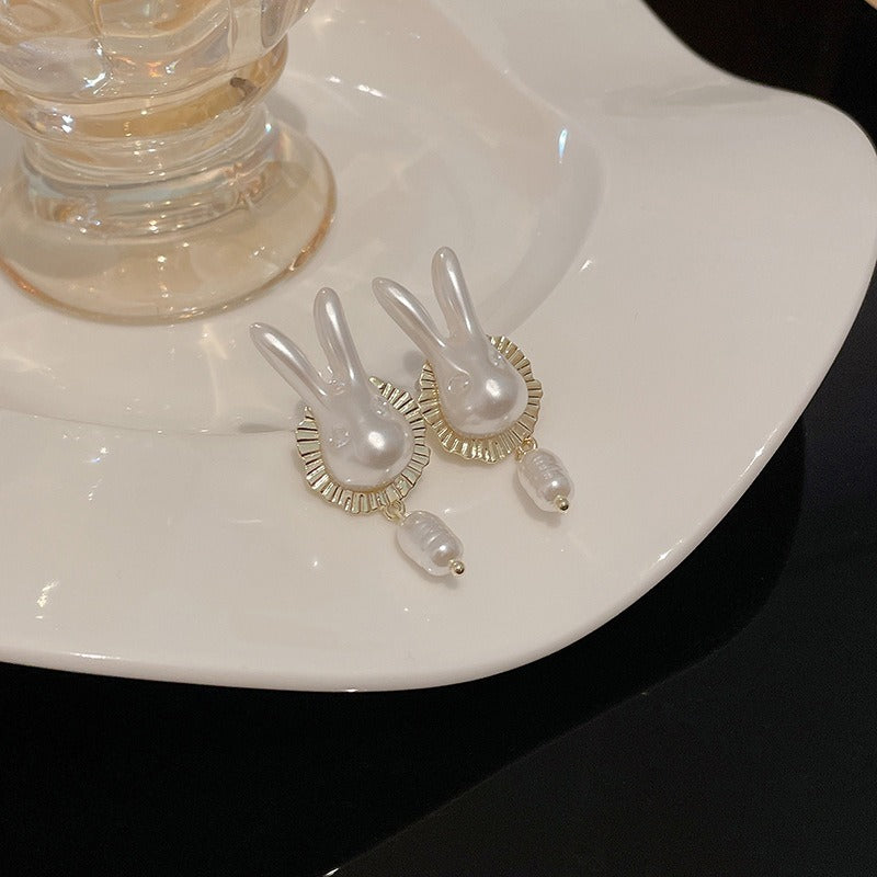 S925 Silver Needle Cat's Eye Small Earrings Female Geometric Square Love Diamond Earrings Simple Atmosphere Earrings