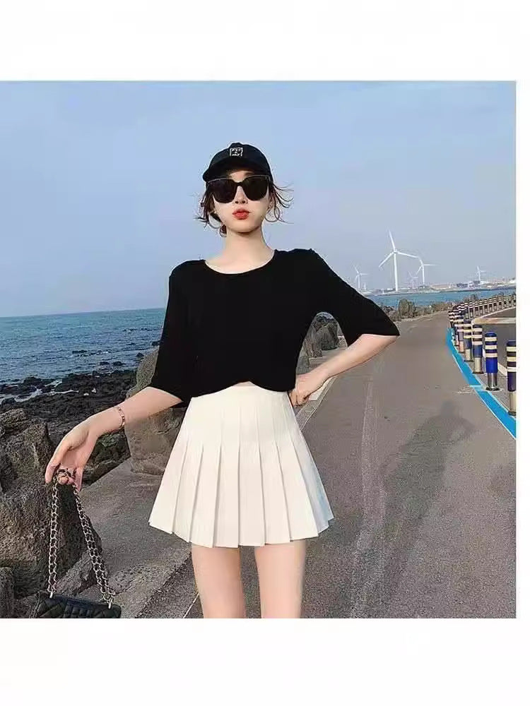 Women's pleated skirt