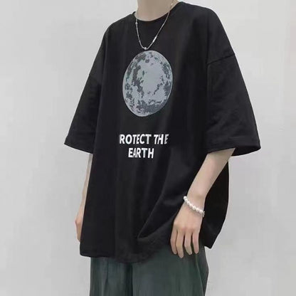Half sleeve loose short sleeved shirt