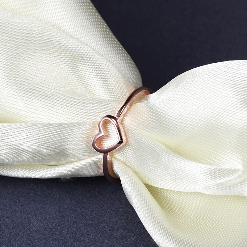 Rose Gold Color Heart Shaped Wedding Ring For Woman