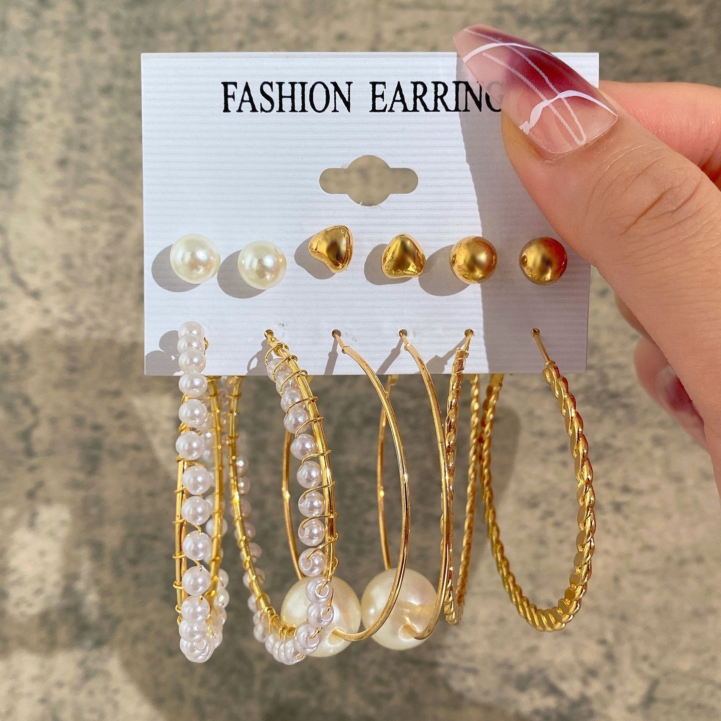 New Inlaid Pearl Ladies Earrings Creative French Vintage Gold Earrings 6 Pieces Set