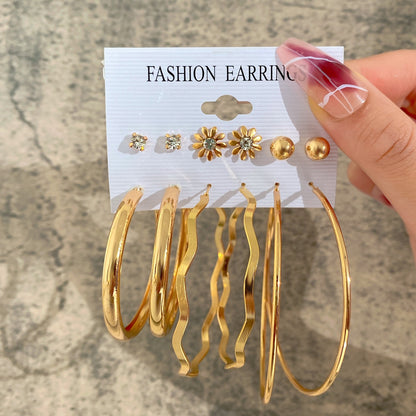 New Inlaid Pearl Ladies Earrings Creative French Vintage Gold Earrings 6 Pieces Set