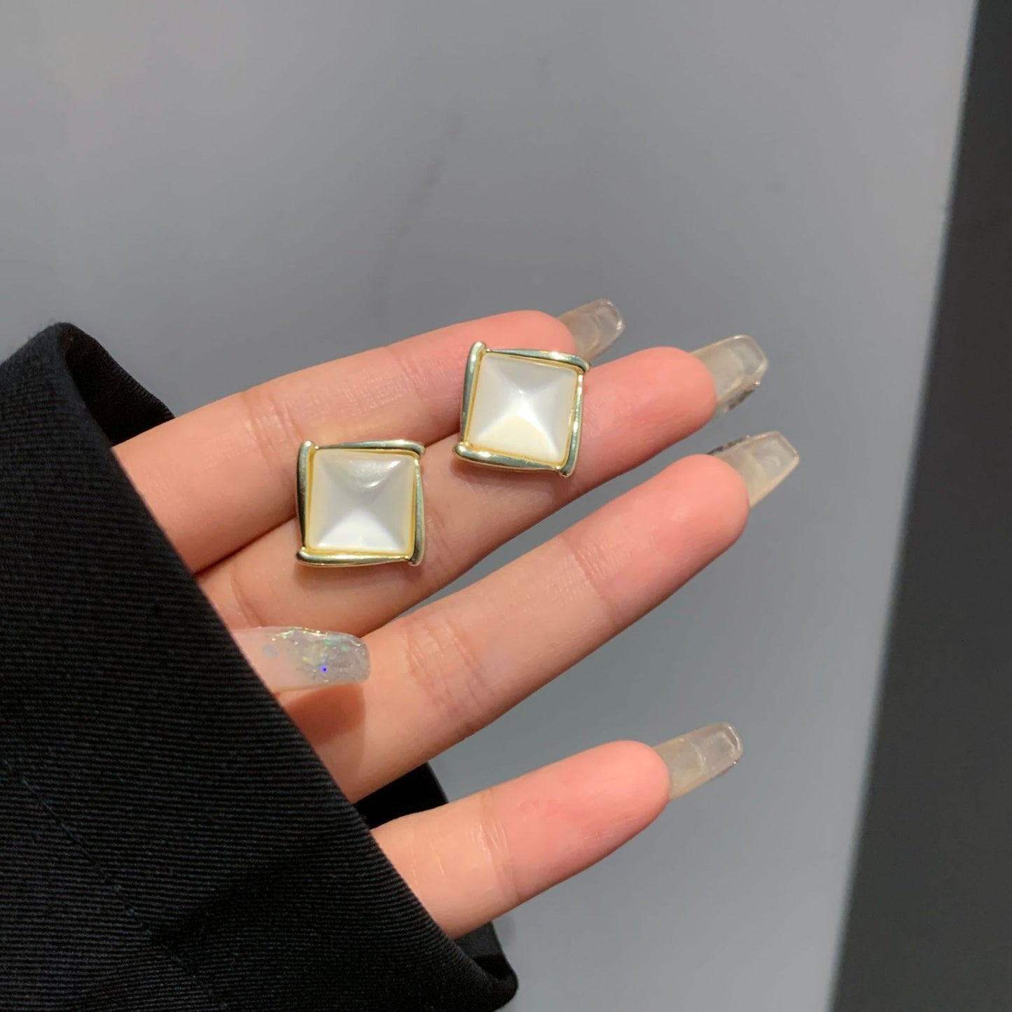 S925 Silver Needle Cat's Eye Small Earrings Female Geometric Square Love Diamond Earrings Simple Atmosphere Earrings