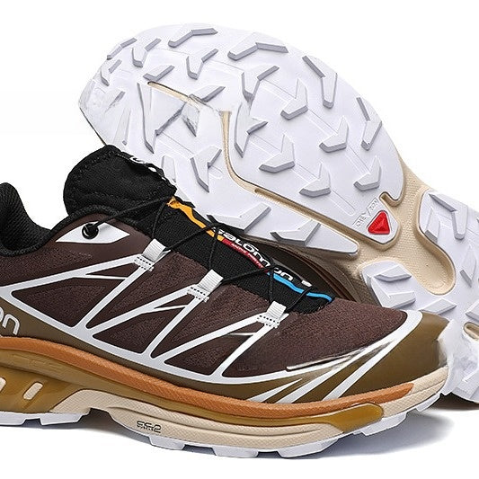 Outdoor running and hiking shoes