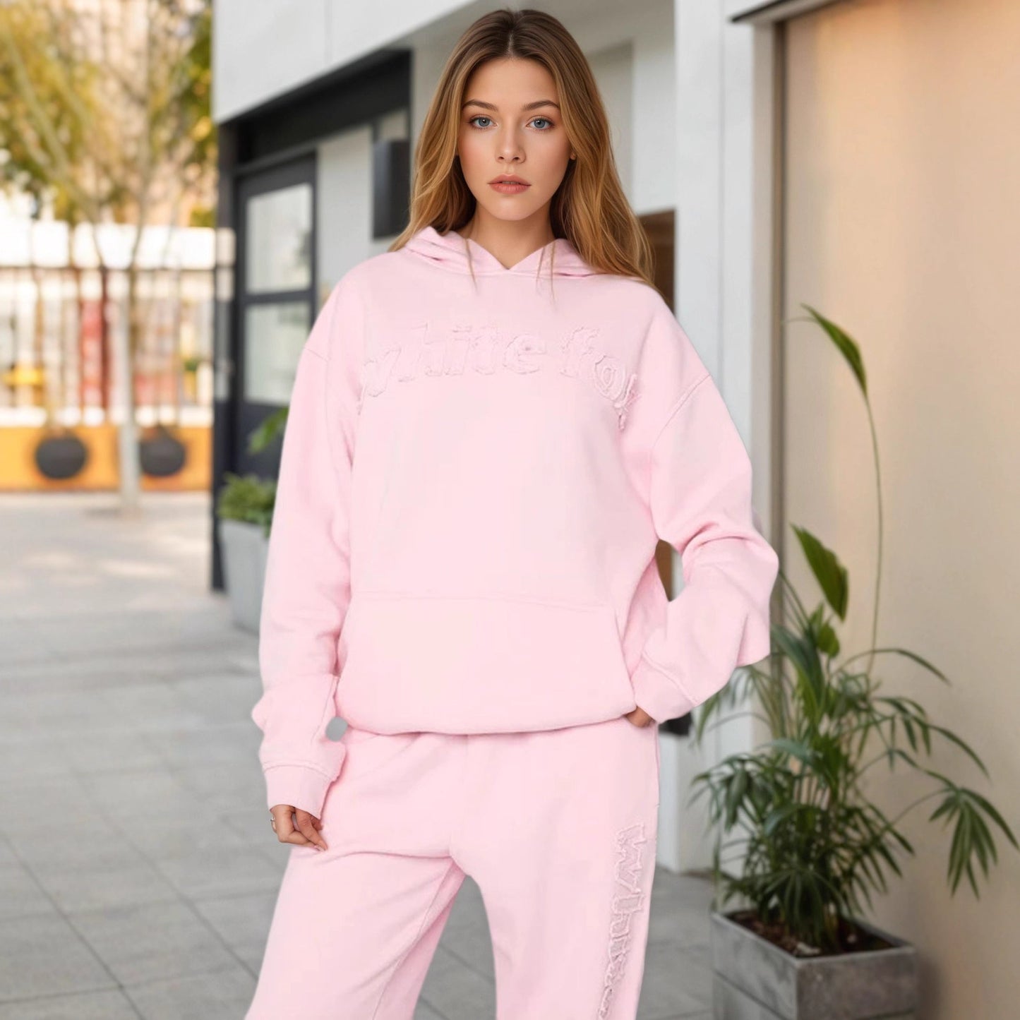 New Style Fleece Warm Hooded Embroidered Sweatshirt Fashionable Sports Cotton Blend Long Pants Two-Piece Set for Women