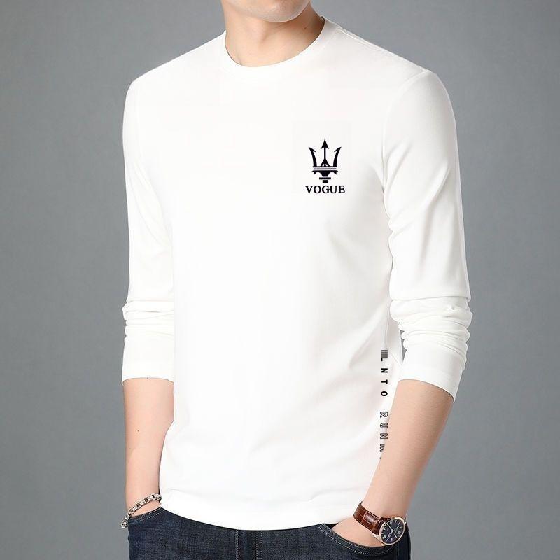Long-sleeved T-shirt