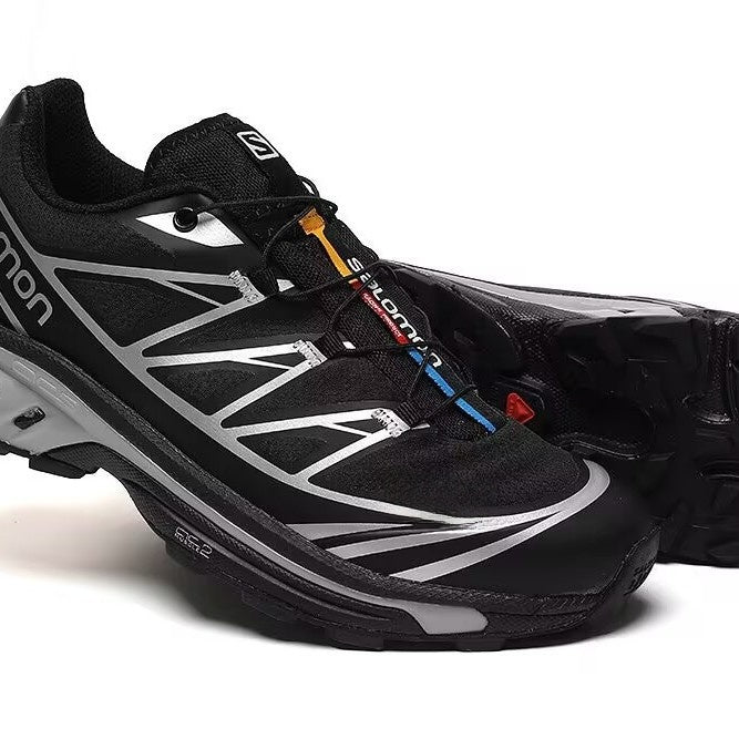 Outdoor running and hiking shoes