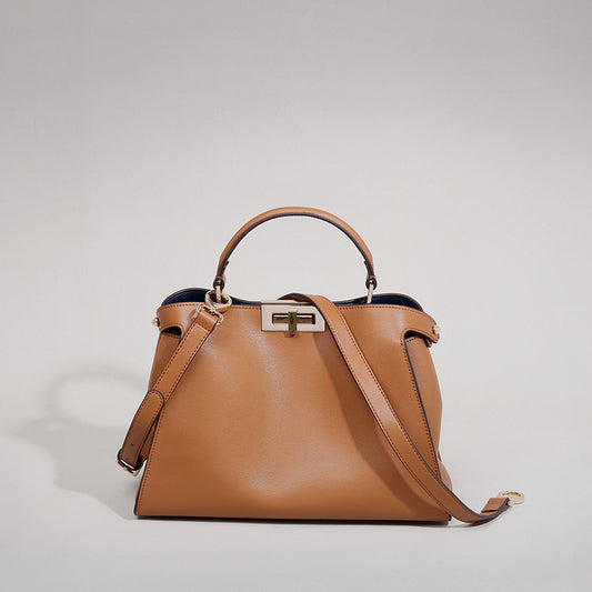 Leather crossbody handbag