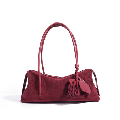 Versatile single-shoulder bag with an underarm strap
