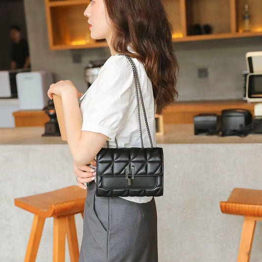 Embroidered Chain Lock Shoulder Bag