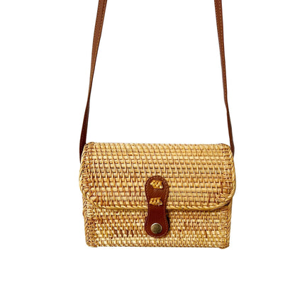 Vintage rattan crossbody bag