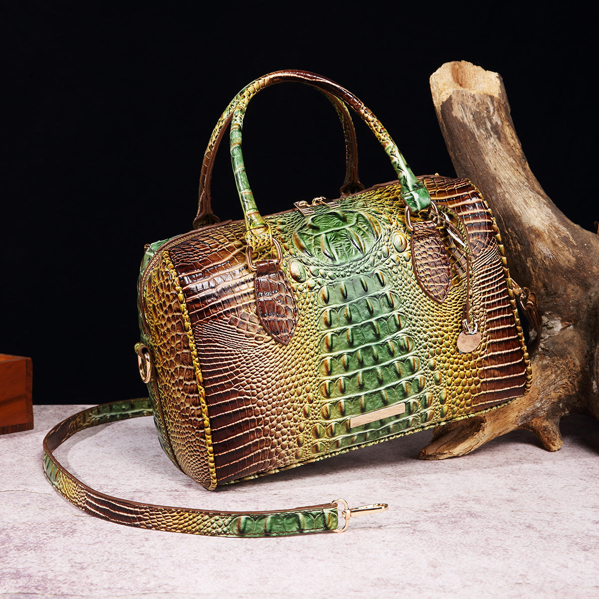 Retro travel women's bag