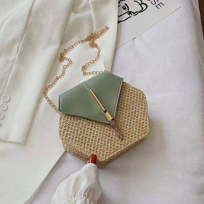 Women's Straw Woven Crossbody Bag with Tassel