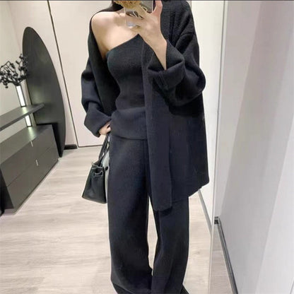 Knitted sweater suit