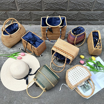 Vintage rattan crossbody bag