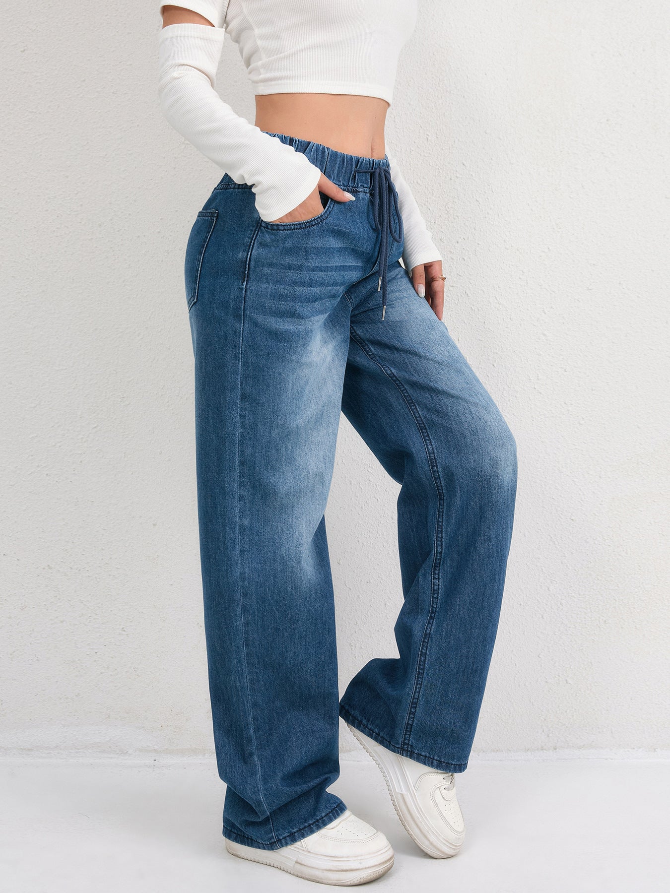 Relaxed-fit, drawstring, wide-leg, washed, comfortable women's jeans