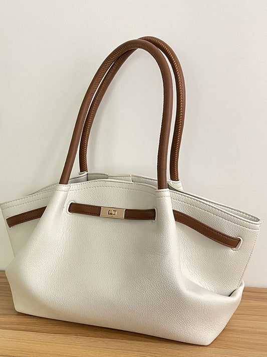 Stylish and trendy large-capacity women's shoulder bag