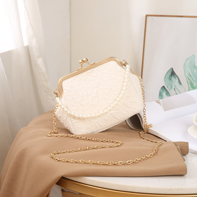 Pleated shell bag crossbody bag
