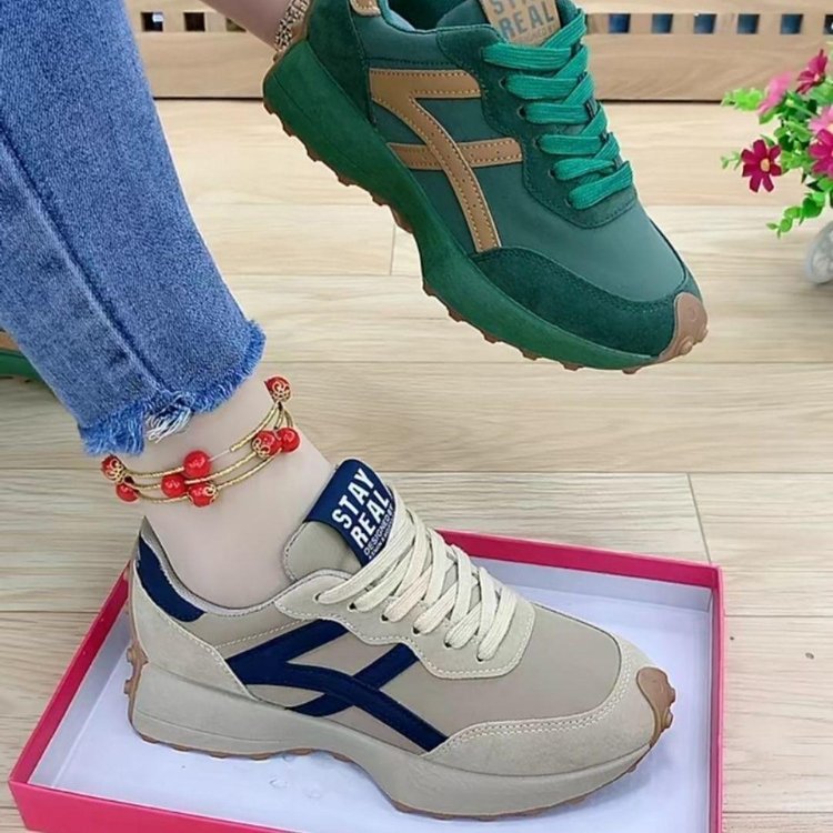 Women's Casual Sporty Thick Sole Lace-Up Shoes