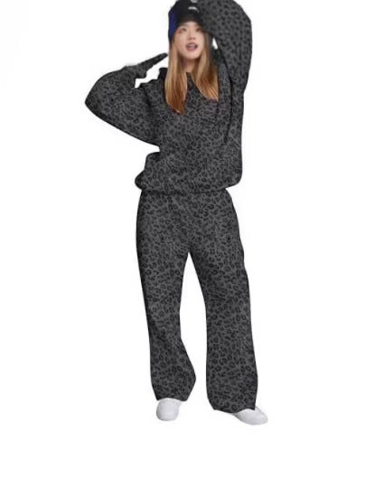 Sweatshirt Pants Set