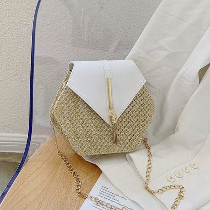 Women's Straw Woven Crossbody Bag with Tassel