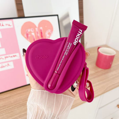 Portable coin purse with earphone compartment