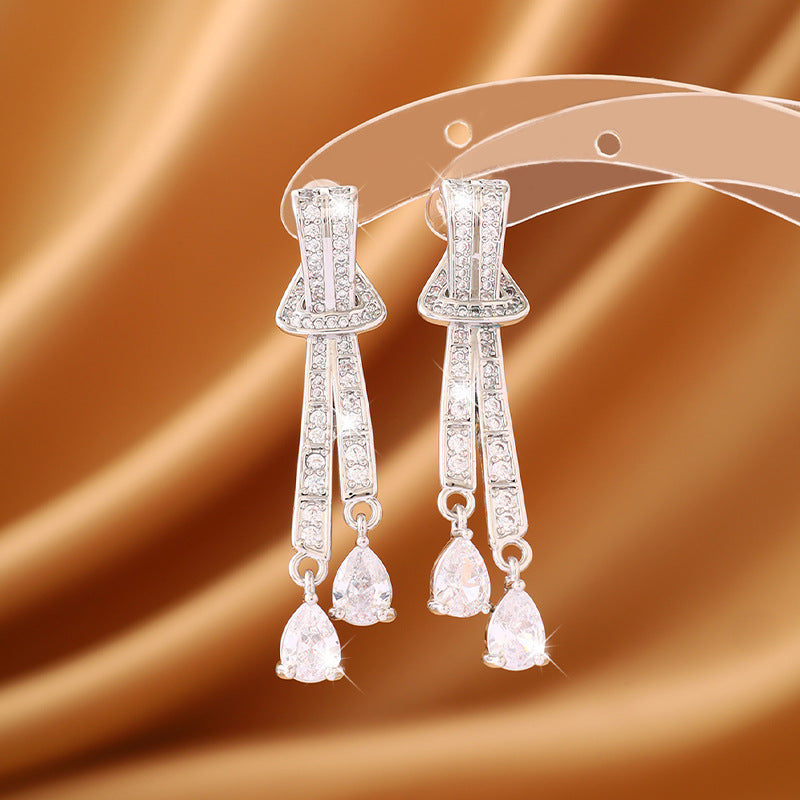 Stylish and sophisticated teardrop earrings
