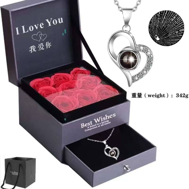 European and American Hot-Selling New Projection Ins Fashion 100 Languages I Love You Heart Necklace Valentine's Day Gift