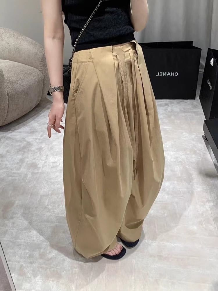 Loose-fit trousers