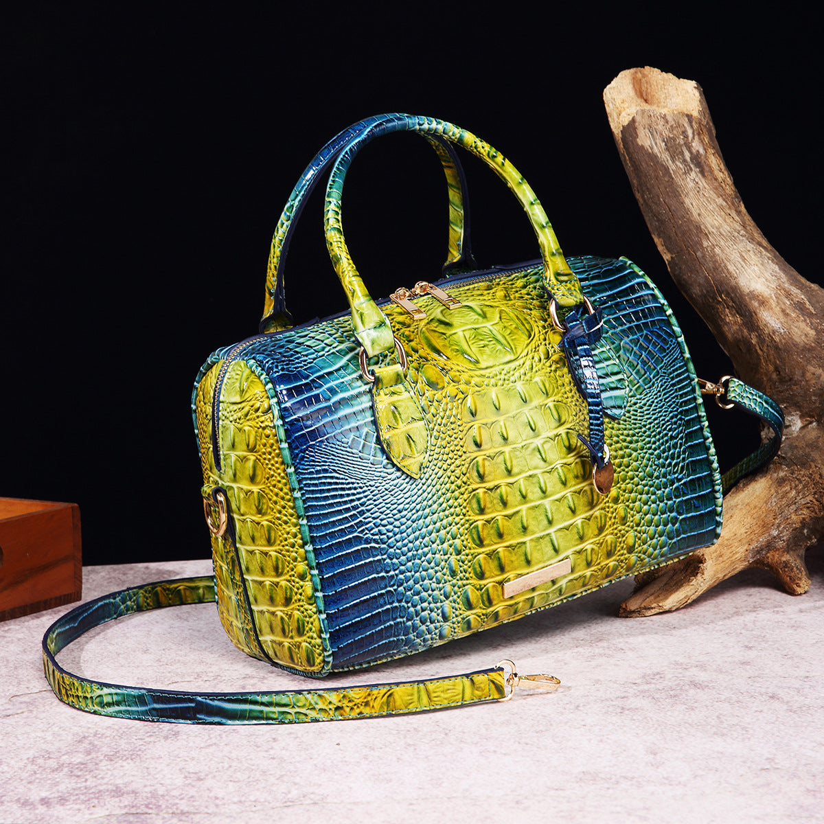 Retro travel women's bag