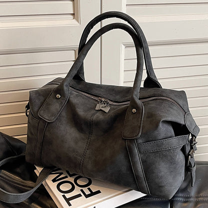 Handheld travel bag