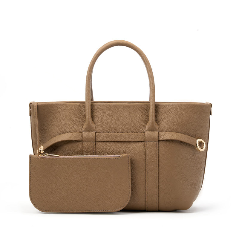 Leather three-dimensional tote bag